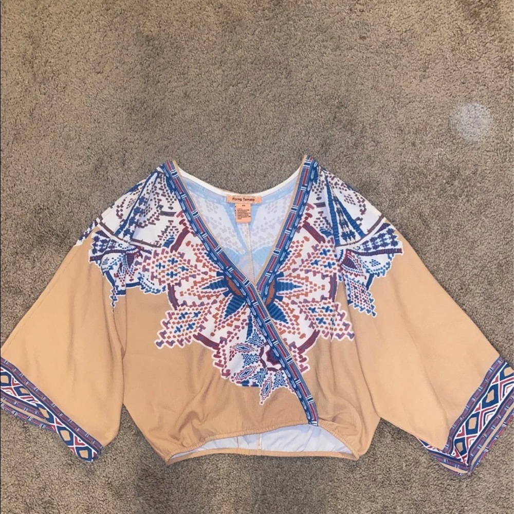 Crop top